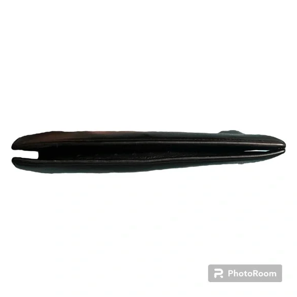 CHANEL Black Leather Camellia Bifold Long Wallet - Authentic - Picture 5 of 16